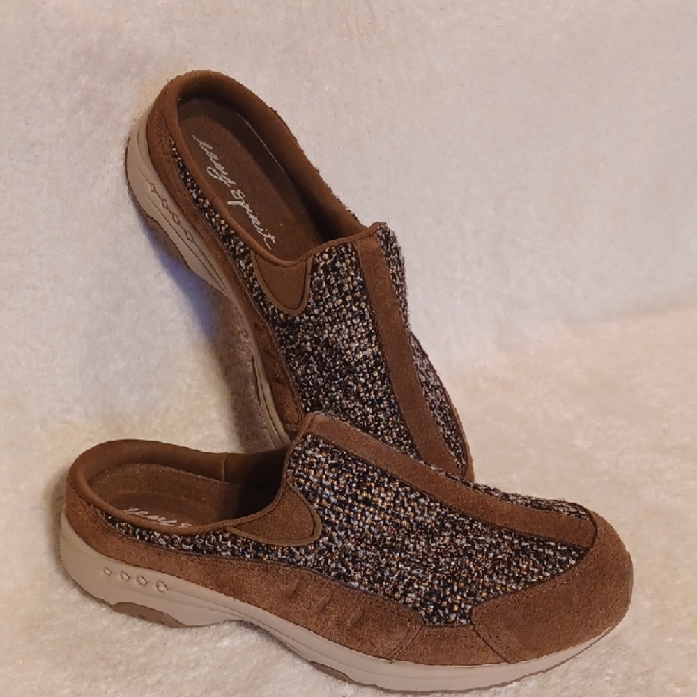 Easy Spirit Women's Brown Slip-On Shoe size 8.5
